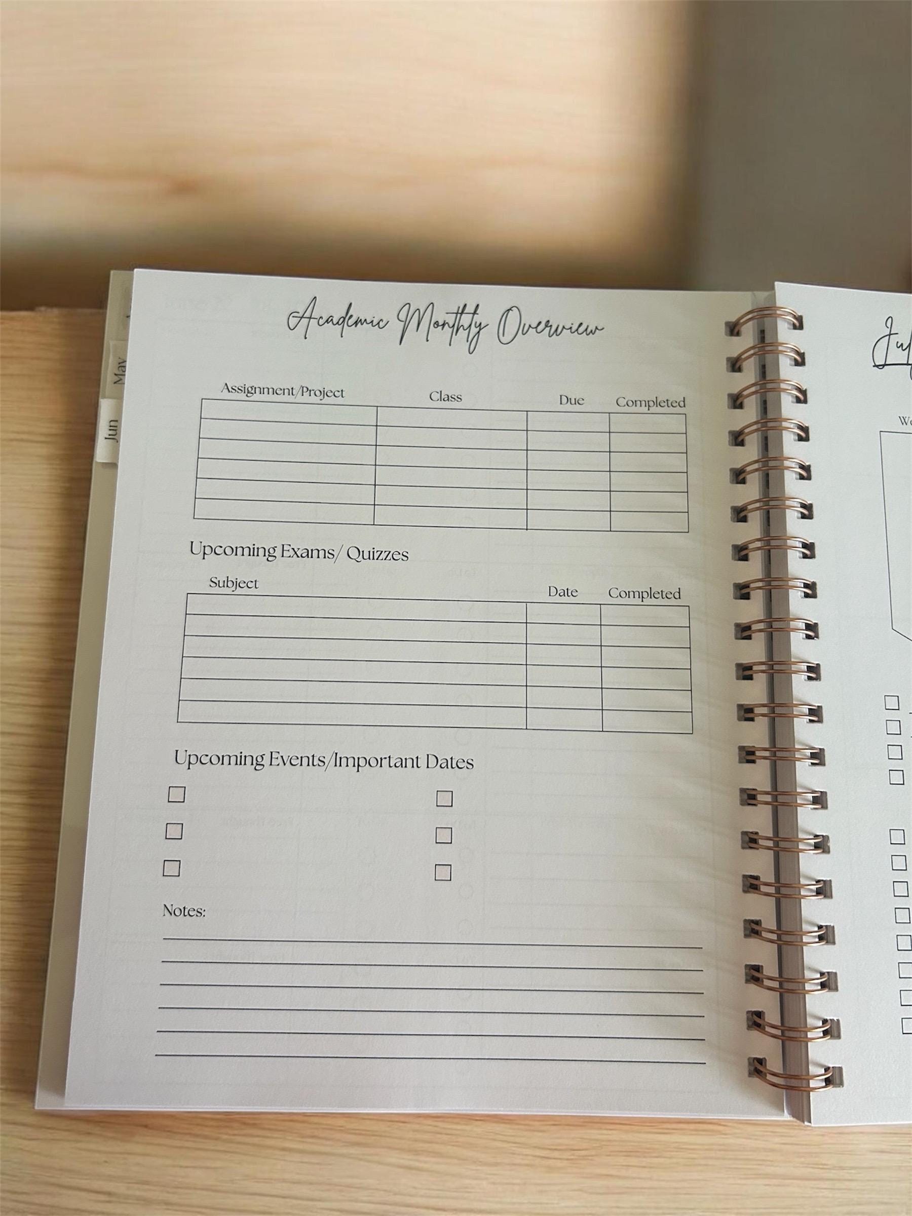 8x10 Student Academic Planner | Choose Your Start Month | Class Schedule & Monthly Dashboard
