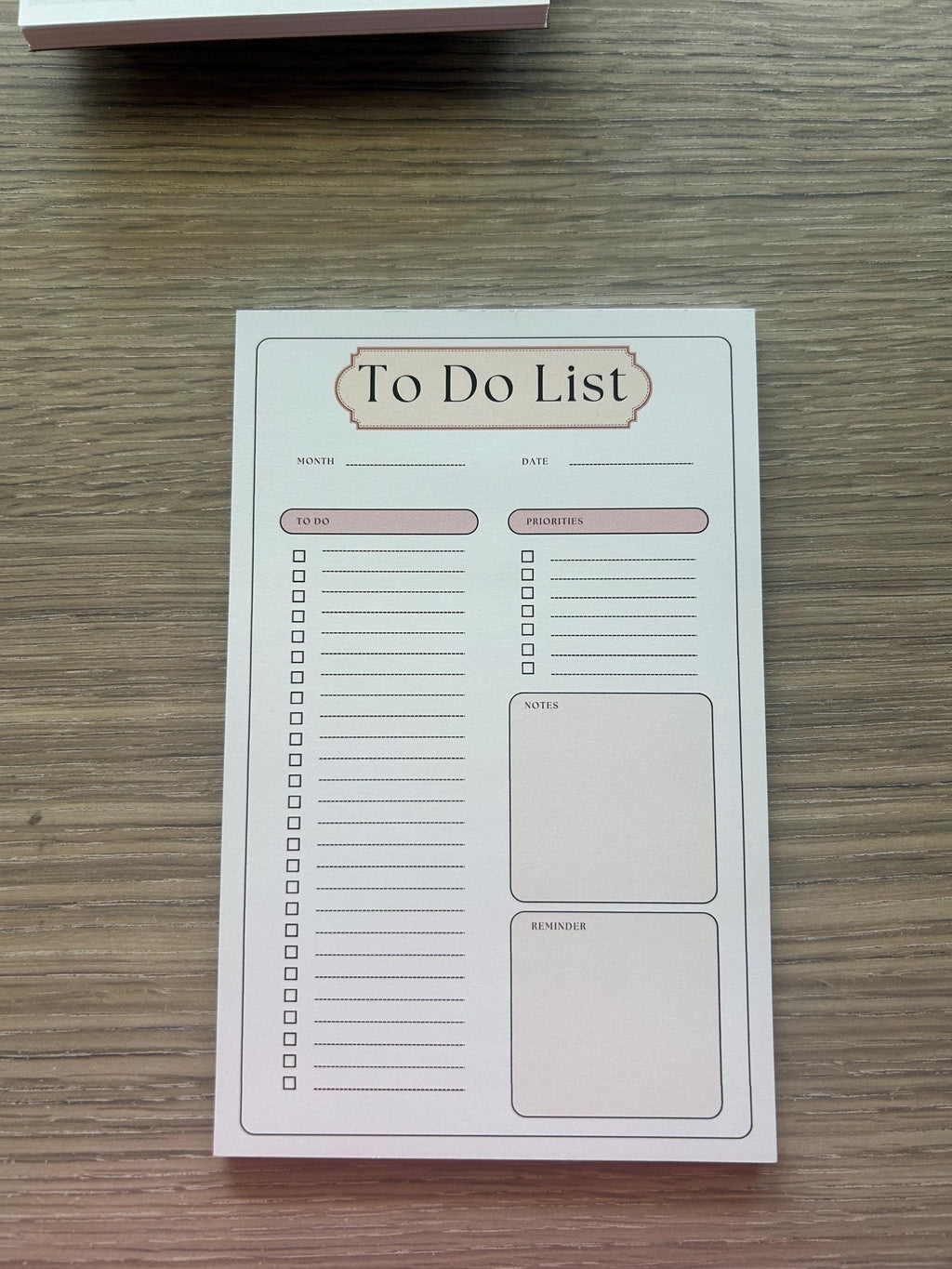 A5 To Do List Notepad: Daily Task Planner with Priorities